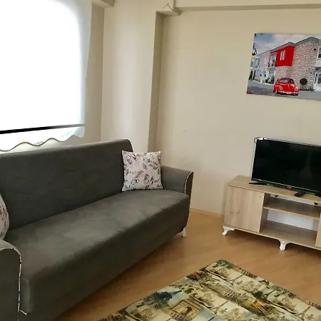 Aparthotel Act Home's 2*